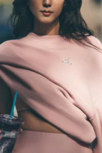 Accolade Crew Neck Pullover in Pink Quartz
