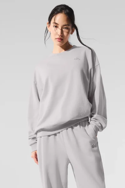 Washed Accolade Crew Neck Pullover in Grey Sky Wash