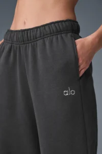 Accolade Sweatpant in Anthracite - Image 4