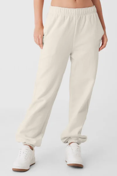 Accolade Sweatpant in Bone