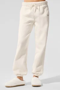 Accolade Sweatpant in Ivory