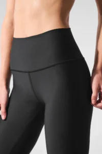 7/8 High-Waist Airlift Legging - Image 4