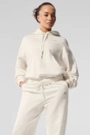 Accolade Hoodie Ivory