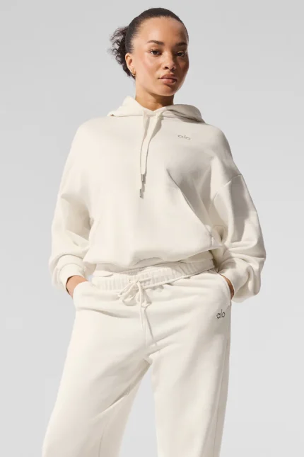 Accolade Hoodie Ivory