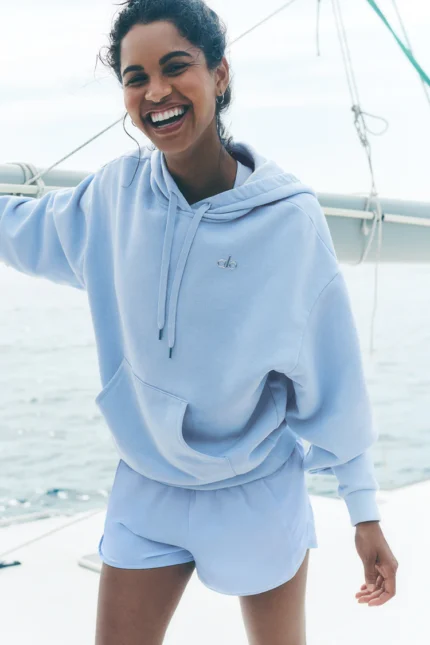 Accolade Hoodie Seashell Blue