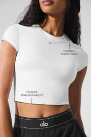 Alosoft Crop Finesse Short Sleeve - Image 2