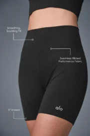 5" Seamless Ribbed Favorite Short - Image 2