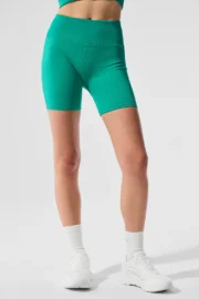 5" Seamless Ribbed Favorite Short