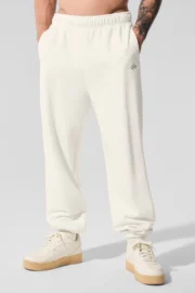 Accolade Sweatpant Ivory