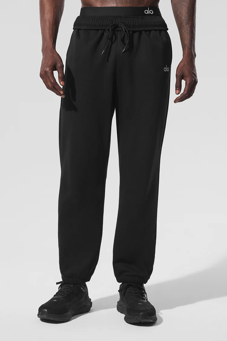 Accolade Sweatpant Black